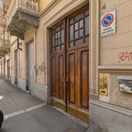 Turin, Un Minuto Dalla Metro ภายนอก รูปภาพ